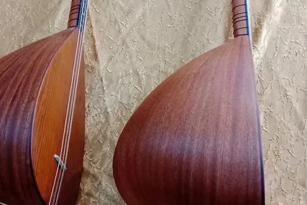 Anadolu Müzik Evi - Müzik aletleri mağazası - İzmir Konak