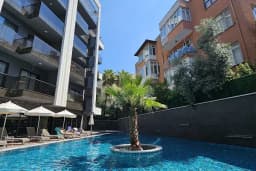 C-Lounge Cleopatra Residence,