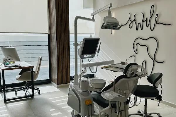 Dentalizm Aliağa Ağız ve Diş Sağlığı Polikliniği - Diş Kliniği - İzmir Narlıdere