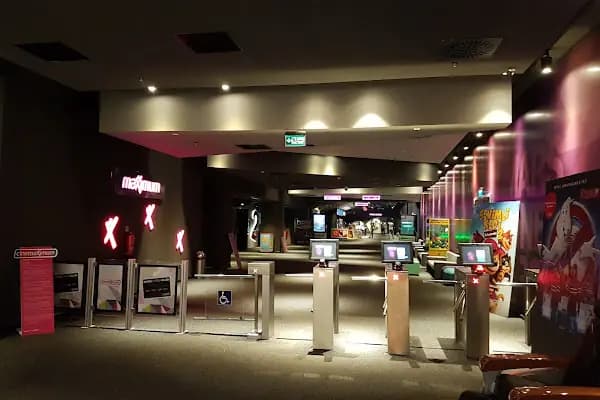 Paribu Cineverse Podium AVM - Sinema Salonu - Ankara Yenimahalle