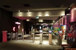 Paribu Cineverse Podium AVM