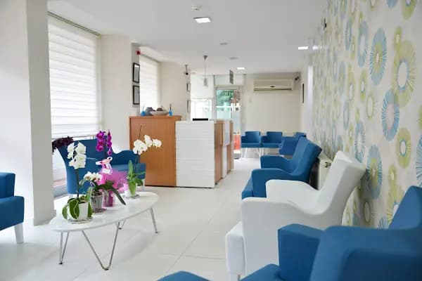 Diş Hekimi Tevfik CESUR &amp; Endodonti Uzmanı Diş Hekimi Yaprak Cesur - Diş Hekimi - Tekirdağ Kapaklı