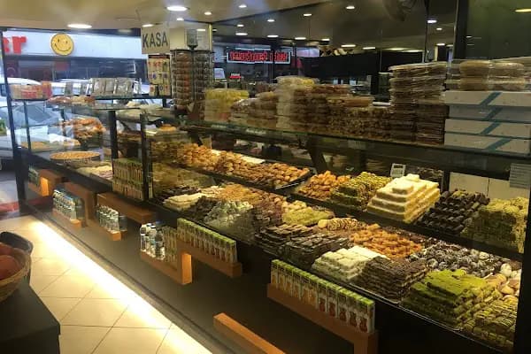 Bekiroğulları Pastanesi - Pastane - İstanbul Güngören