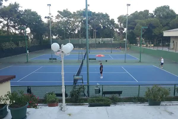 Balıkesir Tenis İhtisas Kulübü - Tenis Kulübü - Balıkesir Altıeylül