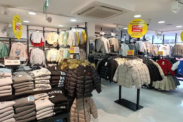 Fullamoda Alanya - Giyim mağazası - Antalya Alanya
