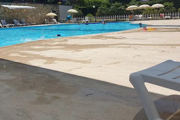 Baytur Korukent Havuz - Yüzme Havuzu - Sakarya Kocaali
