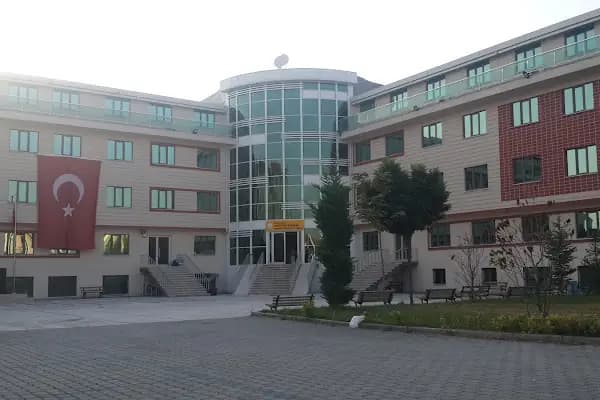ŞEHİT FEVZİ BAŞARAN ANADOLU İMAM HATİP LİSESİ - Okul - Bursa İnegöl
