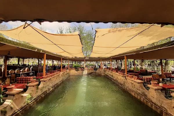 Ayn Zeliha Gölü Aile Çay Bahçesi - Kafe - Şanlıurfa Eyyübiye