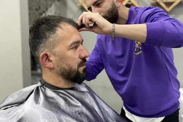 Efendy Erkek Kuaförü - Kuaför - İstanbul Küçükçekmece