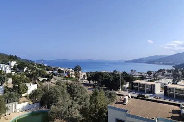 Torba Halk Plajı - Kumsalda Çardak - Muğla Bodrum