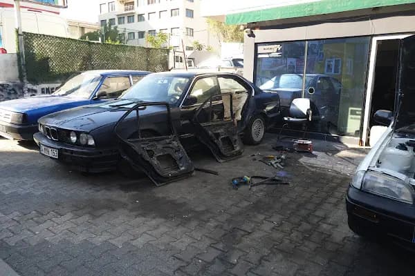 OMC GARAGE OTO ELEKTRIK BAKIM-ONARIM - Oto Tamirhanesi - İstanbul Bağcılar