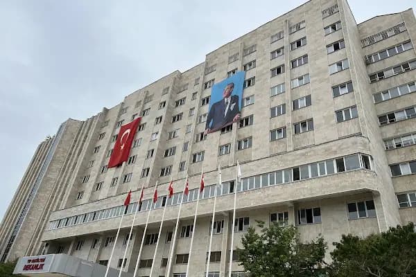 Arb Klinik - Prof. Dr. Ahmet Demir - Estetik Cerrahi Kliniği - Samsun Atakum