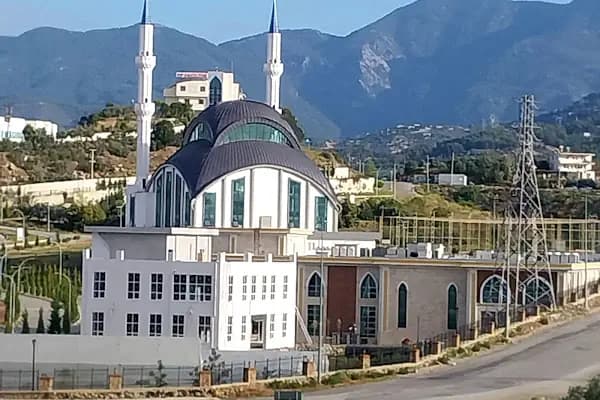 Uçansu Şelalesi - Kamp Alanı - Antalya Gündoğmuş