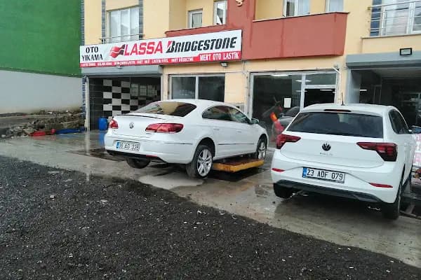 Mert Oto Lastik Tamiri sıfır ve çıkma lastik - Oto Lastik Dükkanı - Kars Kars Merkez