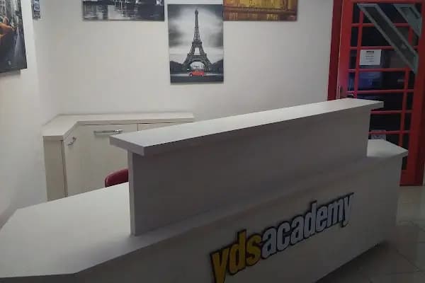 YDS Academy Bursa Şubesi - İngilizce Dil Okulu - Bursa Osmangazi