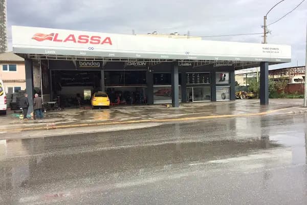 Yılmaz Kardeşler Oto Lastik Lassa-Bridgestone-Dayton - Oto Lastik Dükkanı - İzmir Bornova