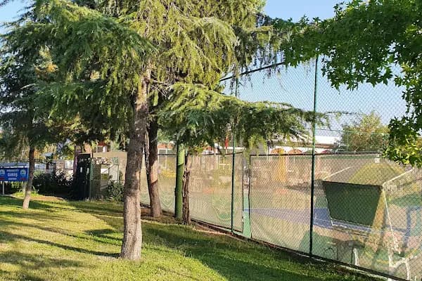 Crea Tenis Kulübü - Spor Kulübü - İzmir Balçova