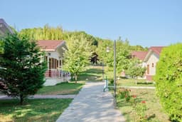 Rizom Tatil Köyü