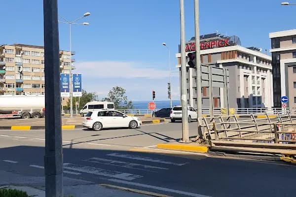 Royal Axis Suites Hotel - Otel - Trabzon Ortahisar