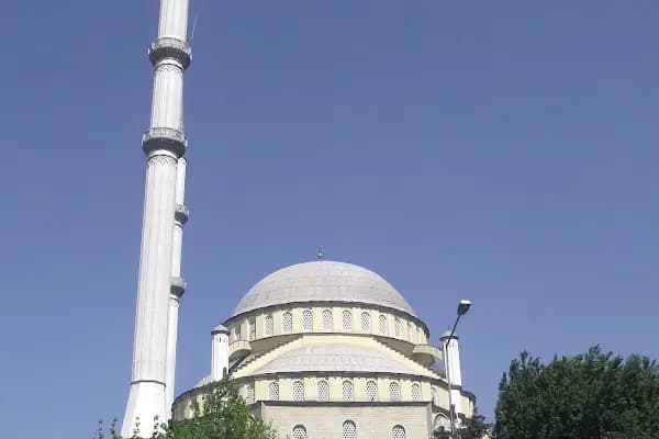 Bağcılar Merkez Camii - Cami - İstanbul Bağcılar