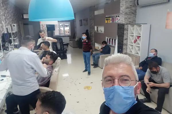 Saloon Cix - Berber Dükkanı - İzmir Buca