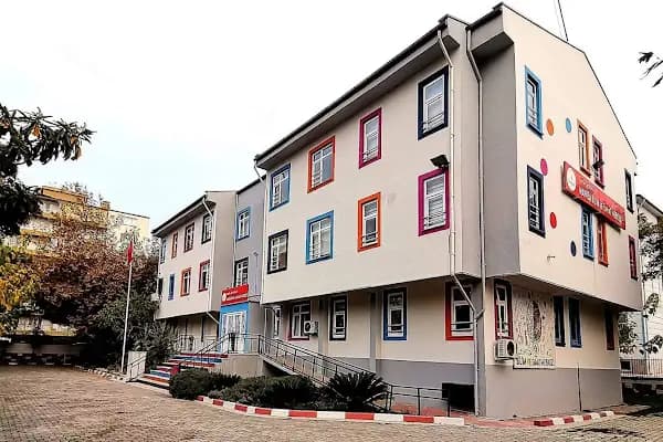 Manisa Bilim Sanat Merkezi - Okul - Manisa Yunusemre