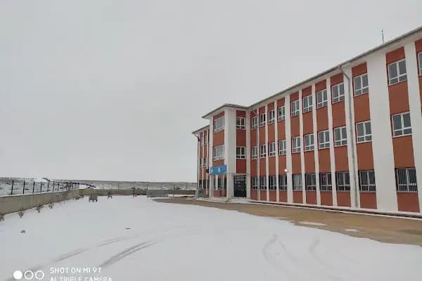Deniz İlk ve Ortaokulu - Okul - Şanlıurfa Halfeti