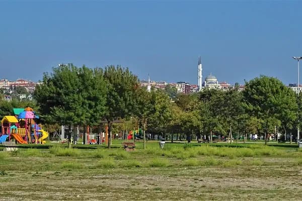 Menekşe Sahil - Park - İstanbul Büyükçekmece