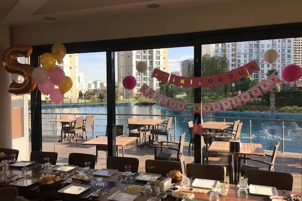 Atakent Parti Malzemeleri Atakent Süs Uçan Balon - Parti Malzemeleri Mağazası - İstanbul Arnavutköy
