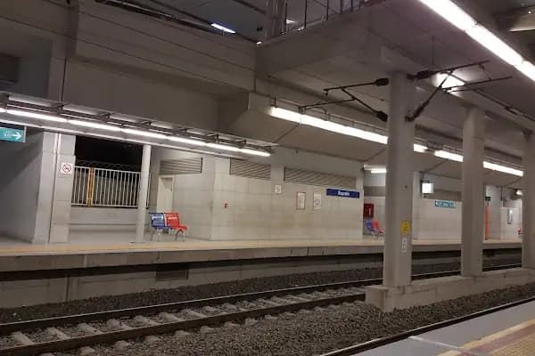 Bayraklı - Tren İstasyonu - İzmir Bayraklı