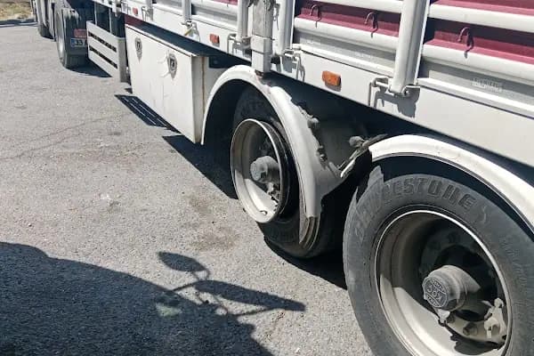 Lastik yol yardımı 7/24 - Lastik Tamircisi - Adana Çukurova