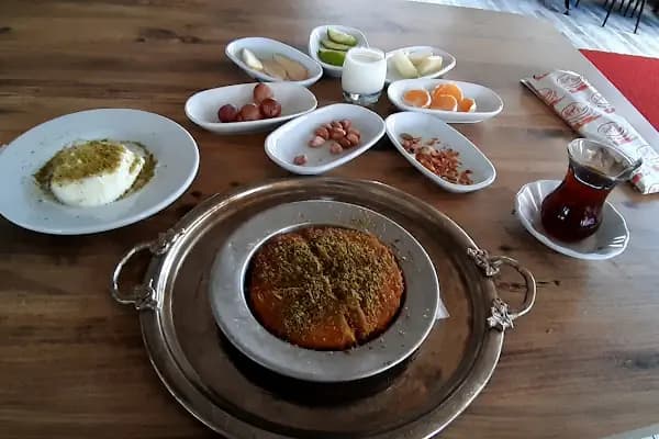 Ücüzler Künefe - Tatlıcı - Bursa İnegöl