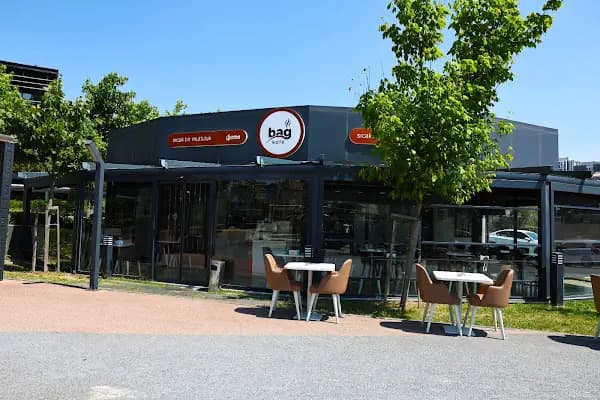 Bağkafe Mahmutbey Sosyal Tesisleri (Bağcılar Belediyesi) - Kafeterya - İstanbul Arnavutköy
