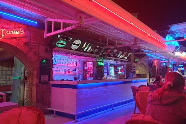 Aloha Bar - Bar - Muğla Milas