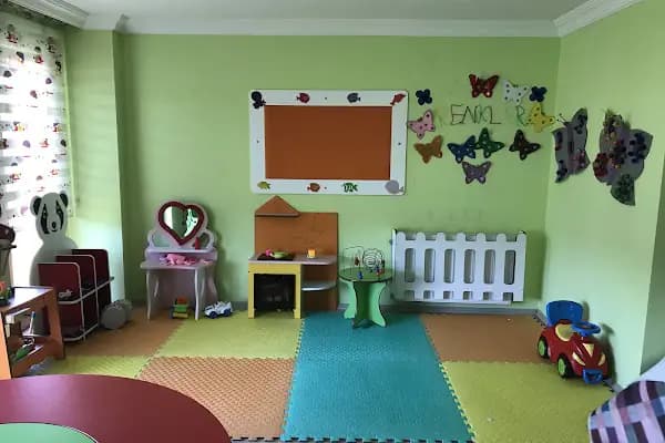 Minik Kalpler Anaokulu - Eğitim Kurumu - İstanbul Arnavutköy