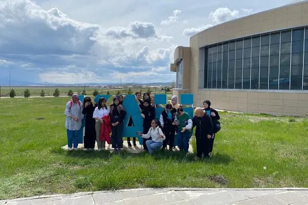 Kafkas Üniversitesi kütüphanesi - Kütüphane - Kars Kars Merkez