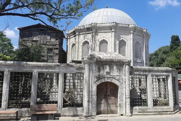 Ferhad Paşa Türbesi - Cami - İstanbul Zeytinburnu