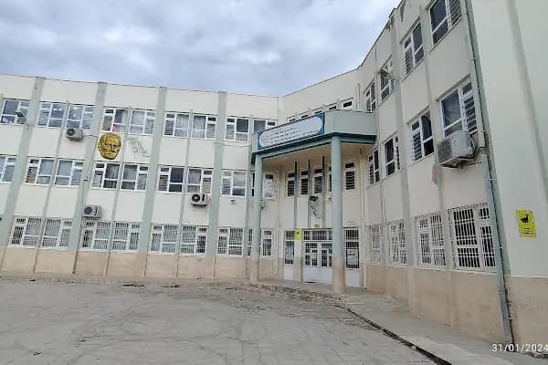 Beymelek İlkokulu - Okul - Antalya Demre