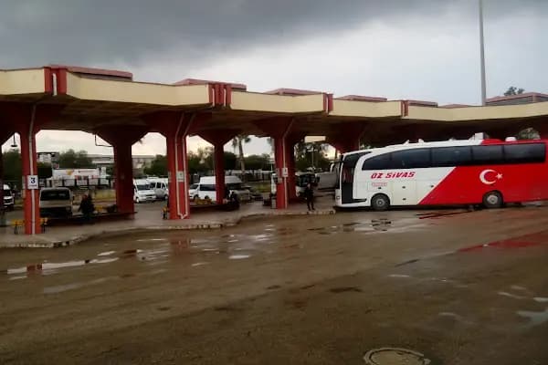 Büyükşehir Belediyesi Adana Merkez Otogarı - Otobüs Durağı - Adana Karataş