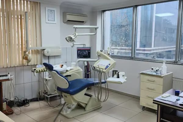 Diş Hekimi YILMAZ SEMERCİ - Diş Hekimi - İstanbul Bağcılar