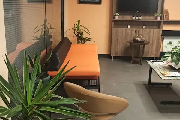 BAHAR TEZEL ALIMCI DİŞ KLİNİĞİ - Diş Kliniği - Ankara Altındağ