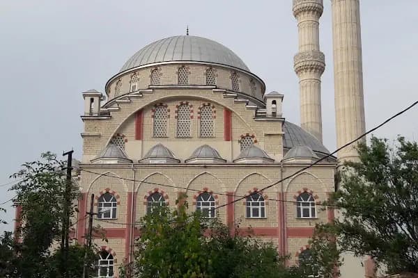 Çardaktepe Merkez Cami - Cami - İstanbul Esenler