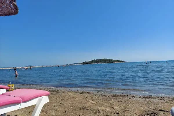 Kum Denizi Plajı - Kumsal - İzmir Konak