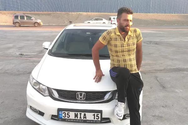 Cüneyt Oto Lastik - Oto Lastik Dükkanı - İzmir Gaziemir