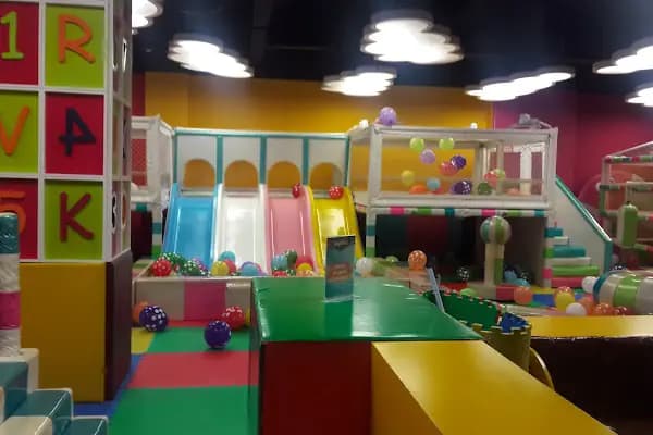 Starcity PlayKids Çocuk Eğlence Merkezi - Çocuklar İçin Eğlence Merkezi - İstanbul Ümraniye