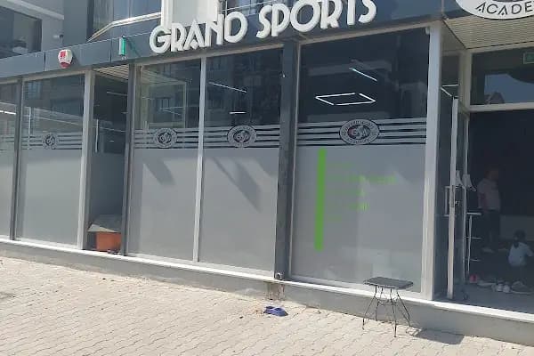 Grand Sports Academy - Spor salonu - Balıkesir Burhaniye