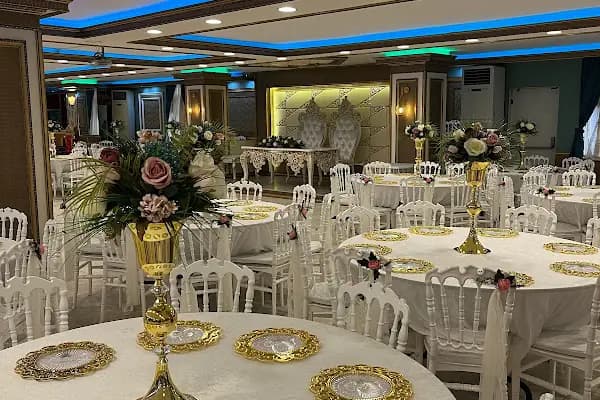 Yıldızlar Düğün Salonu - Düğün Salonu - İstanbul Küçükçekmece