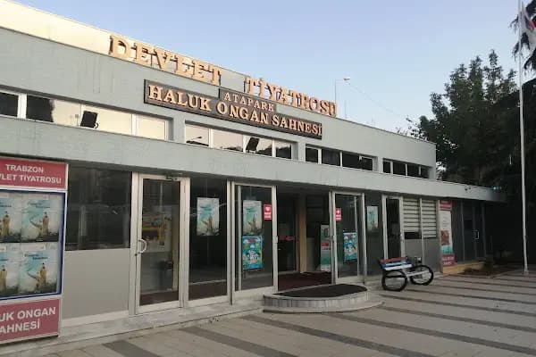 Devlet Tiyatrosu Haluk Ongan Sahnesi - Eğlence - Trabzon Yomra