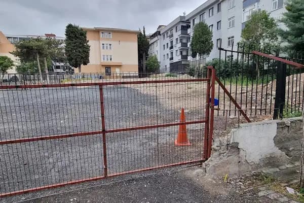 Şehit Ramazan Sarıkaya Kız Anadolu İmam Hatip Lisesi - Eğitim Kurumu - İstanbul Avcılar