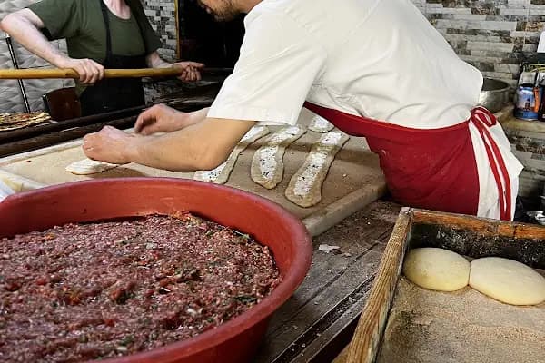 Yağlı Dede Pide Fırını - Türk restoranı - Konya Akşehir